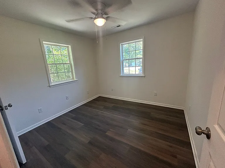 614 Saint Johns Church Rd — Photo 21