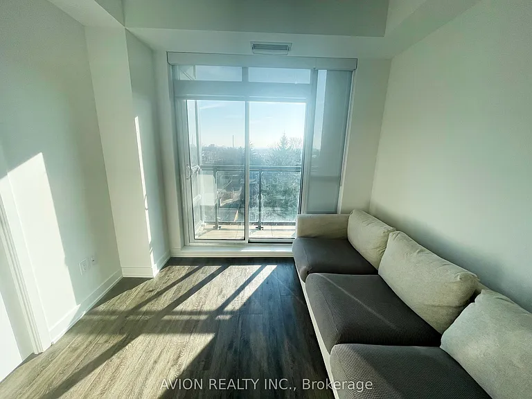 630 Greenwood Ave #504 — Photo 5