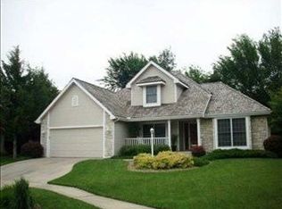 3530 SW Ashworth Ct, Topeka, KS 66614