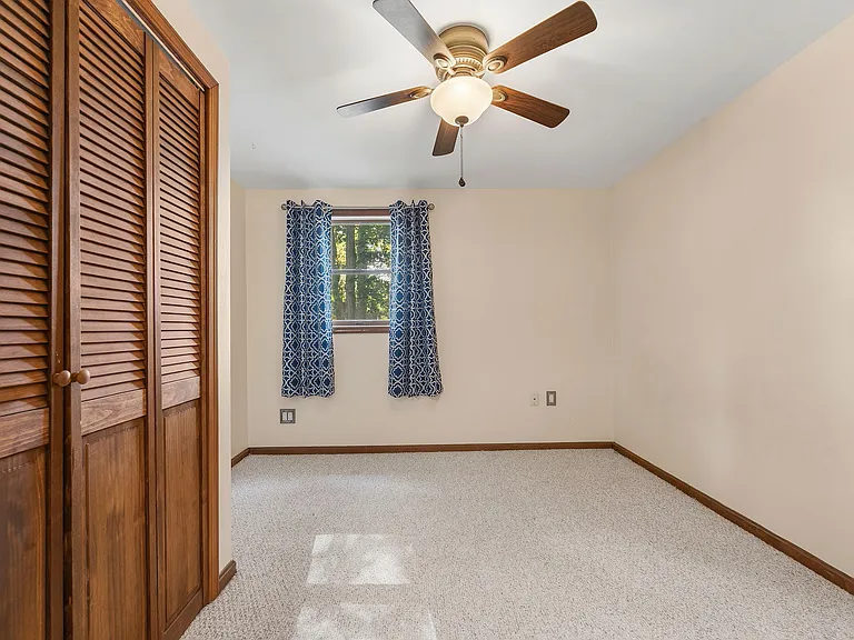 602 Huntmere Dr — Photo 19