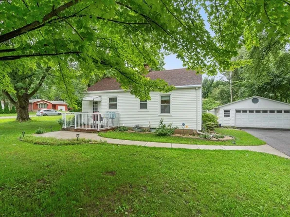 5301 Pheasant Hill Rd, Monona, WI 53716