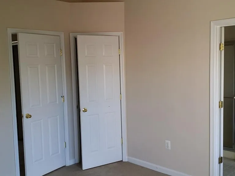 2413 Huntwood Ct — Photo 6