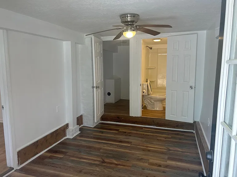 1313 Wilson St #C — Photo 8