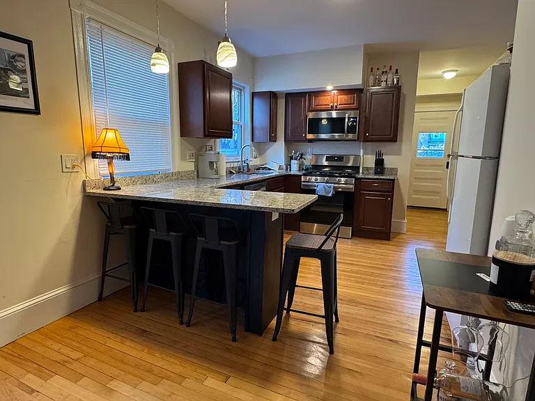 346 Faneuil St #4 — Photo 11