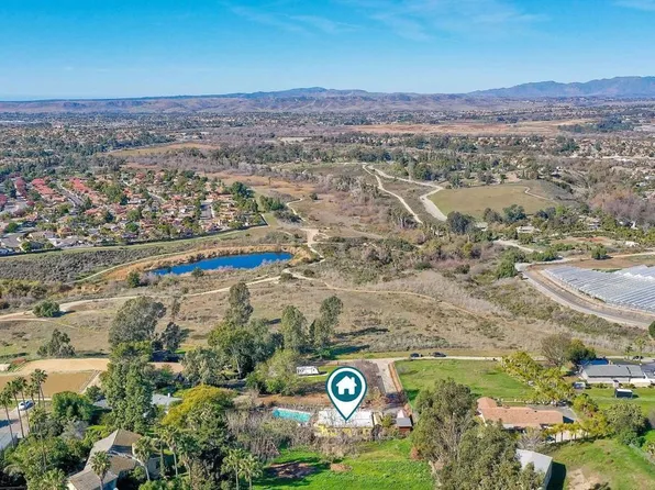 2331 Old Colony Rd, Vista, CA 92084