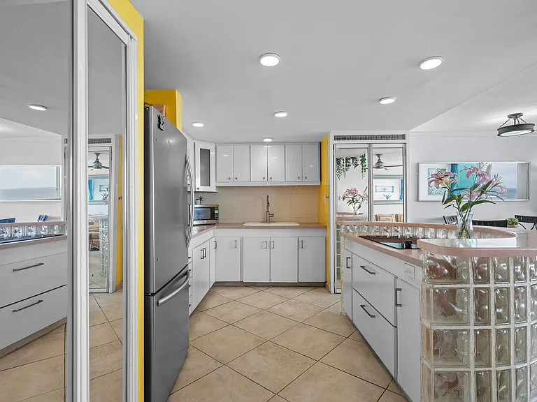 1479 Ashford Avenue Condado Del Mar #2001 — Photo 3