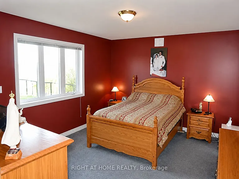 62 Highland Rd W #UPPER — Photo 8