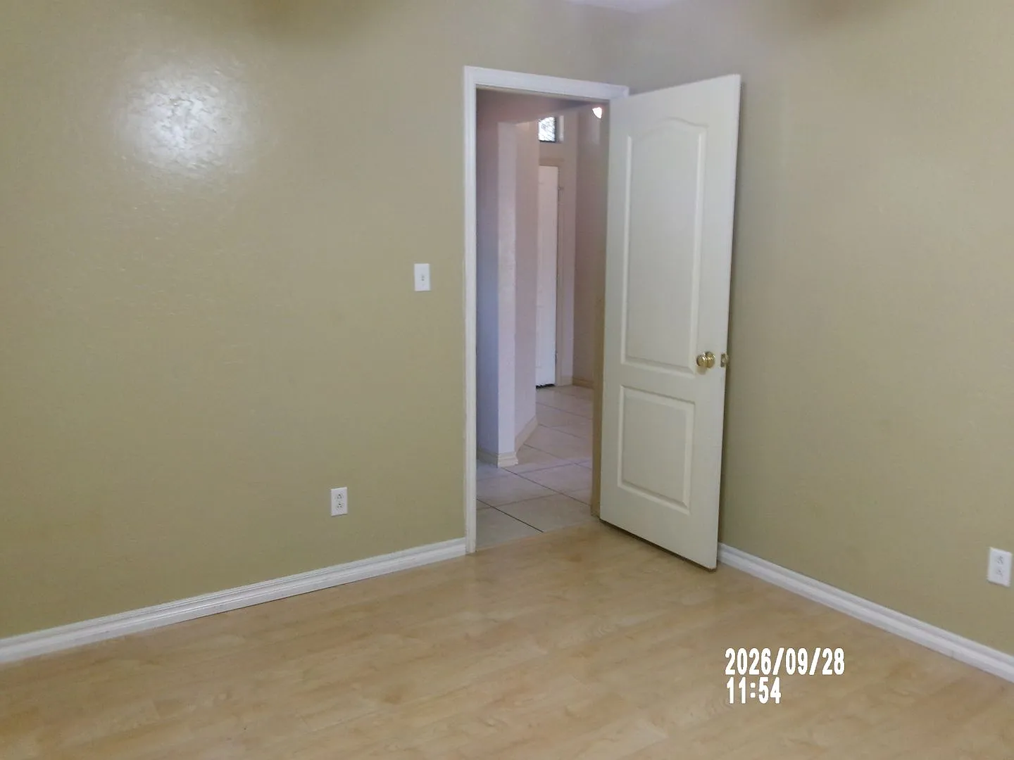Charming 3-Bedroom Home with Great Features in County Club West — Photo 4