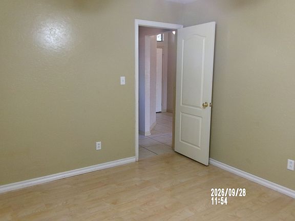 4th image of 6612 NW Willow Tree Cir