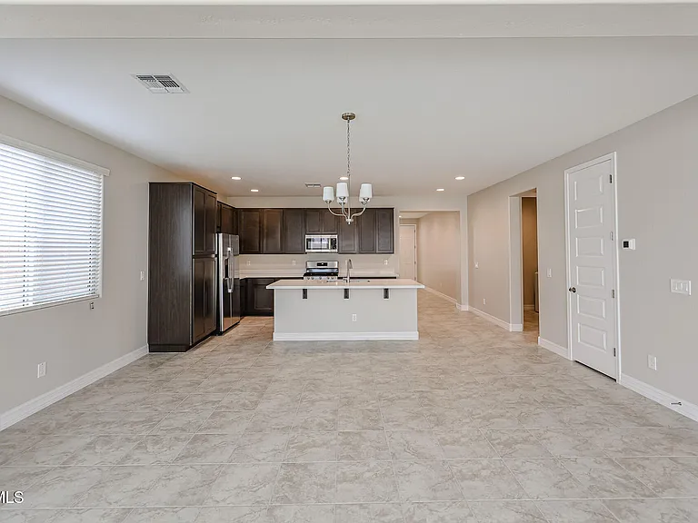 14770 W Smoketree Dr — Photo 4