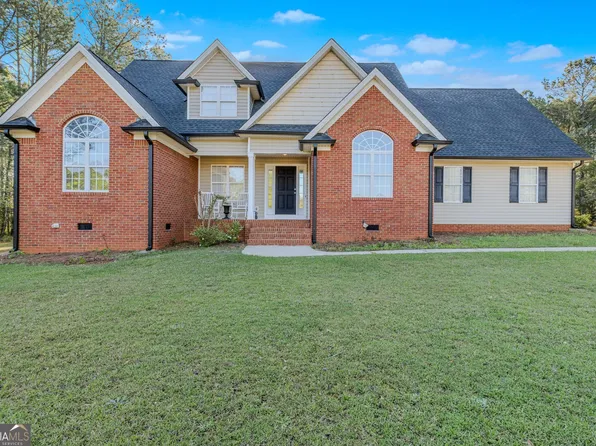 128 King Richard Dr, Griffin, GA 30223