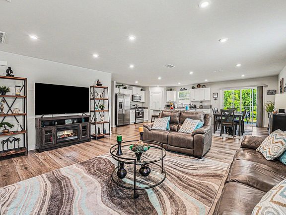 5th image of 8573 Kenridge Ln