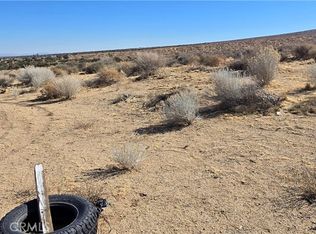 5 Avenue Y6, Llano, CA 93544