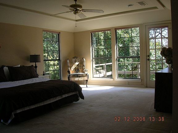 5th image of 2522 Lake Bend Ter