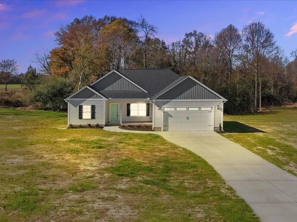 103 Sagewood Drive, Dudley, NC 28333