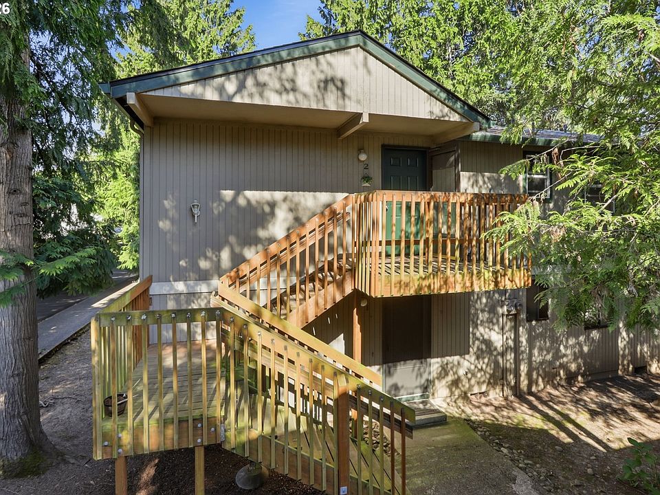 1st image of 1408 NE 72nd St APT 2