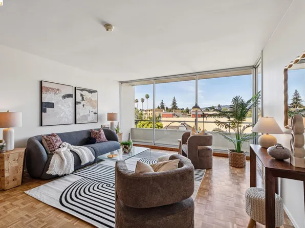 320 Lee St APT 603, Oakland, CA 94610