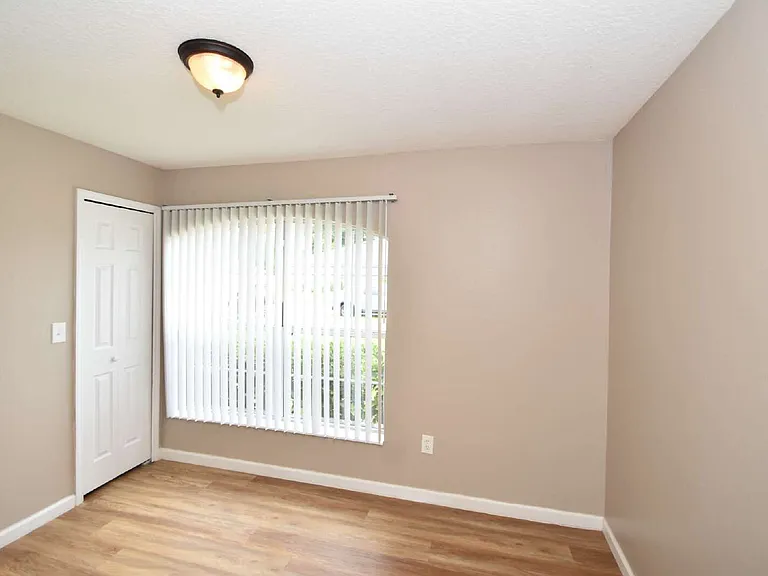 7 Ryarbor Dr #B — Photo 28