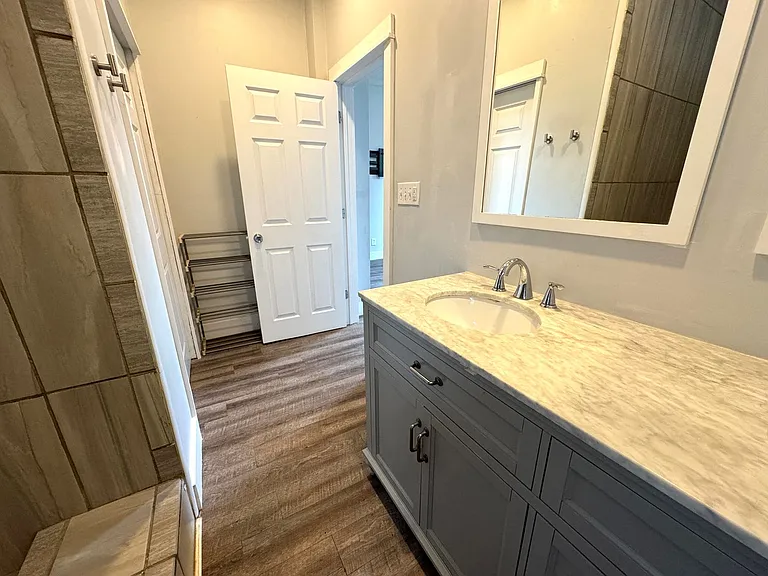 1242 Cottage Ave — Photo 20