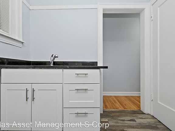 5th image of 8240 S Vernon Ave #10600401