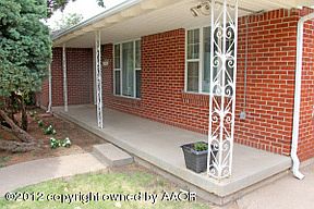 3rd image of 2226 S Milam St