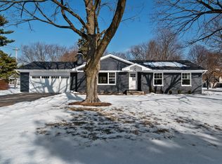 1501 Ford St, Geneva, IL 60134