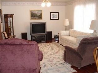 2222 Woodmont Dr, Export, PA