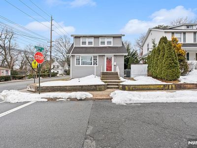 4 Banta Pl, Bergenfield, NJ, 07621