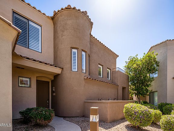 3rd image of 3131 E LEGACY Drive #1092