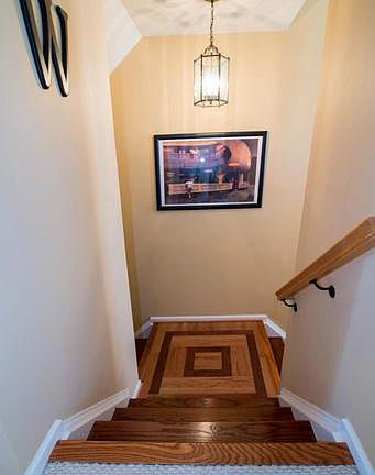 3rd image of 10333 Bridle Ct