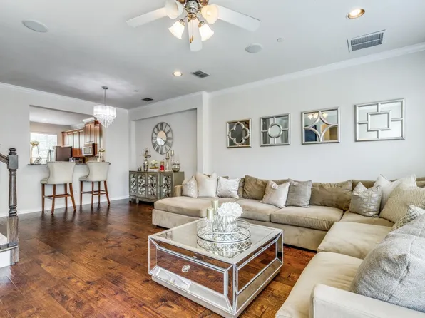 3932 Asbury Ln, Addison, TX 75001