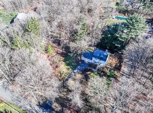 38 Bloomer Rd, Ridgefield, CT 06877