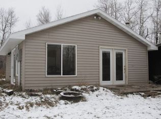 3973 Hicken Rd, Duluth, MN 55803