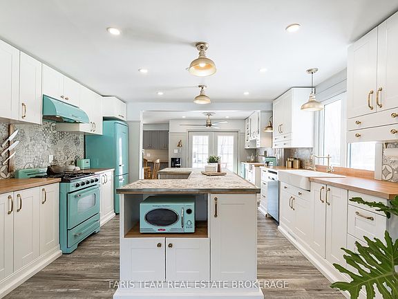 5th image of 26832 Park Rd