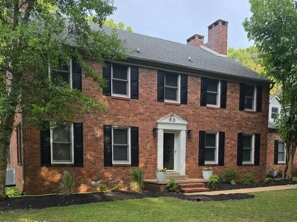 114 Old Stage Rd, Jackson, TN 38305