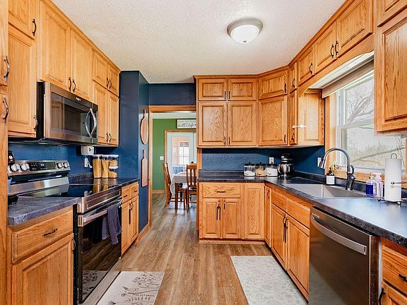 4th image of 14237 30th Ave S