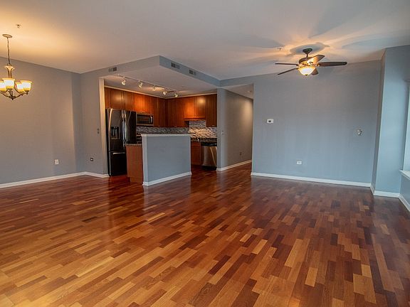 2nd image of 1650 Riverwoods Dr Unit 310
