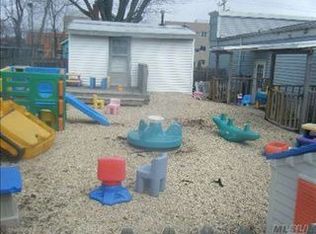 22 Oakland Ave, Port Jefferson, NY 11777