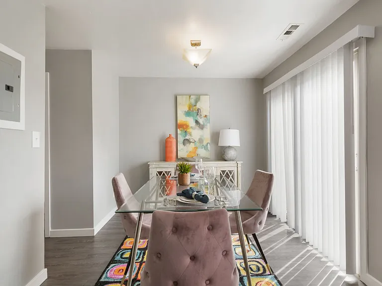 Fairway Ridge Apartments and Townhomes — Photo 34