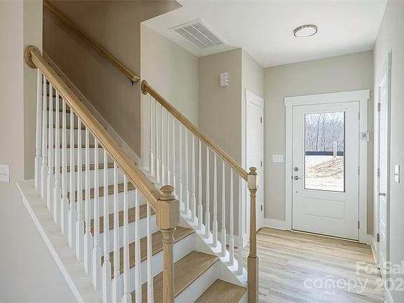 5th image of 5179 Sawbill Ln