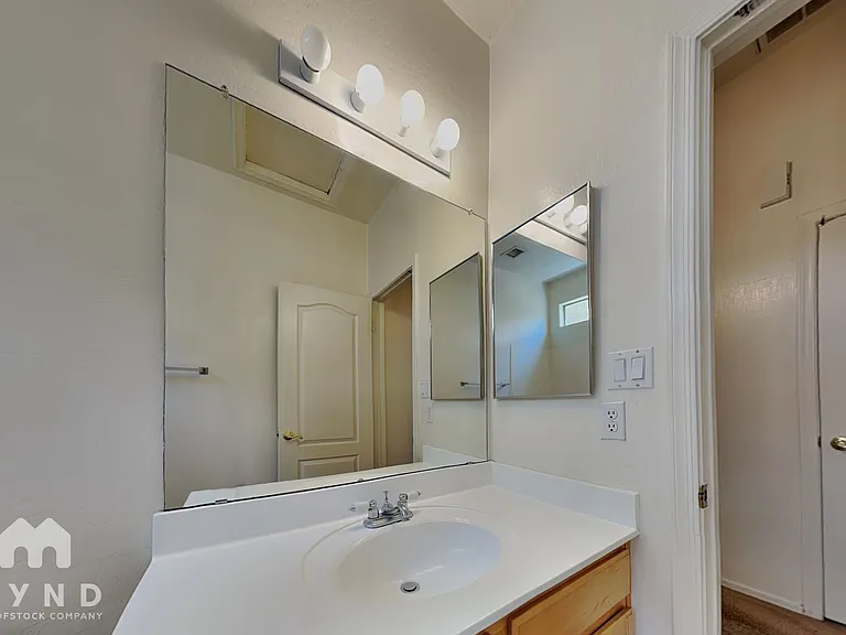 21627 N 89th Dr — Photo 14