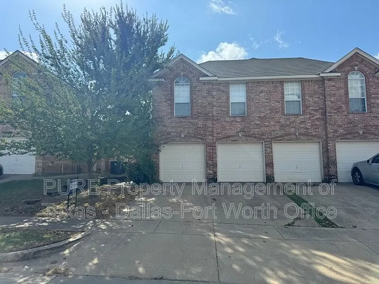 4008 Cottage Park Ct — Photo 1