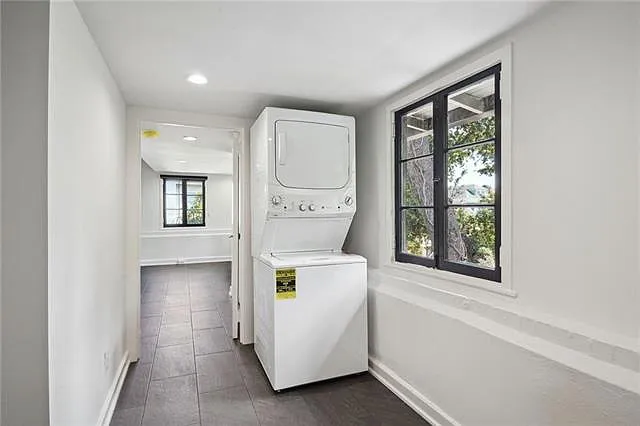 1939 S Carrollton Ave #C — Photo 14