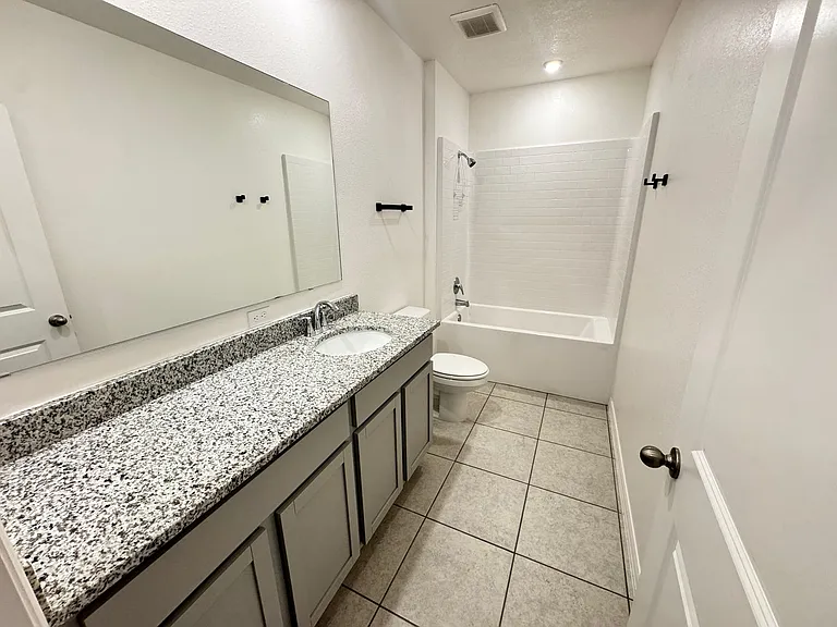320 Mariana Way — Photo 30