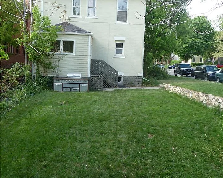 1136 E 200 S #2 — Photo 9