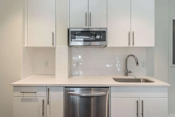 Rented by Halstead Real Estate | media 7