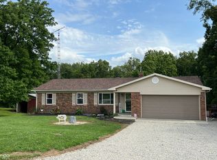 5151 Lead Line Rd, Centerville, IN 47330