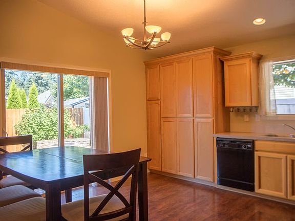 5th image of 7904 NE 160th Ct