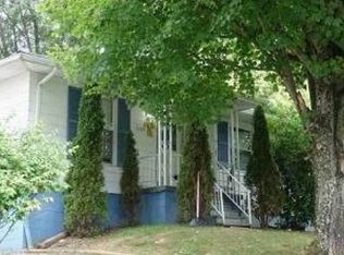 5209 Oak St, Clarksburg, WV 26301