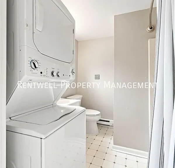 249 Bridge St #1 — Photo 13